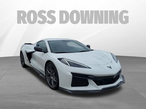 Used 2024 Chevrolet Corvette Z06 image 3