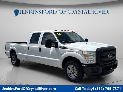 Used 2016 Ford F250 XL RWD image 1