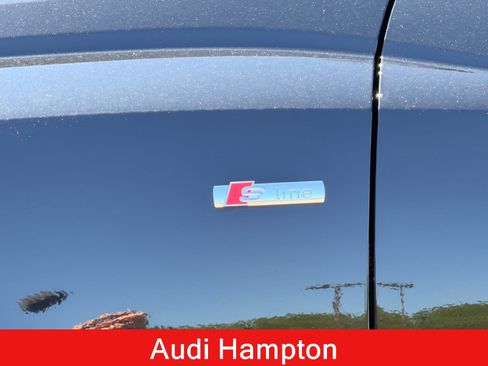 Used 2025 Audi Q3 2.0T Premium w/ Convenience Package AWD/4WD image 18