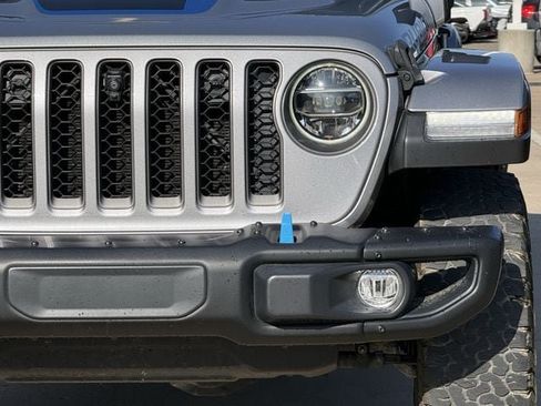 Used 2021 Jeep Wrangler Unlimited Rubicon 4xe w/ Steel Bumper Group AWD/4WD image 8