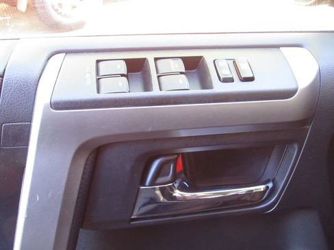 Used 2021 Toyota 4Runner Limited AWD/4WD image 38