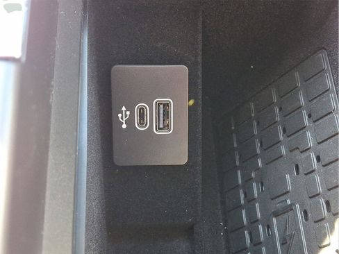 New 2025 Lincoln Navigator L Reserve image 18