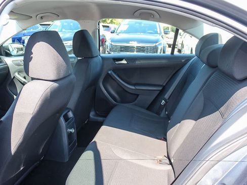 Used 2015 Volkswagen Jetta S FWD image 23