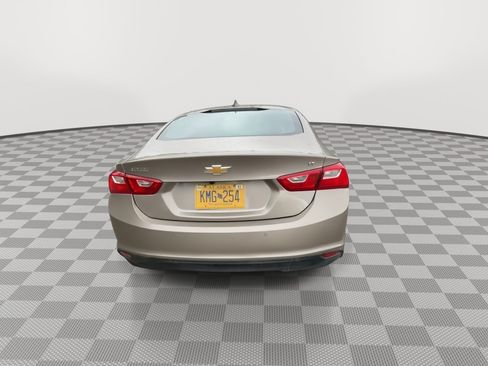 Used 2024 Chevrolet Malibu LT FWD image 7