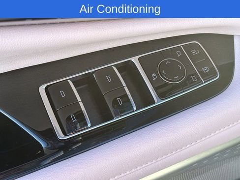 Used 2025 Cadillac Optiq Sport 1 image 16