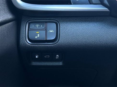 Used 2020 Kia Optima LX image 28