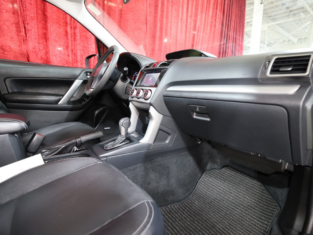 Used 2016 Subaru Forester 2.5i Touring AWD/4WD image 23