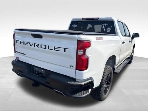 Used 2021 Chevrolet Silverado 1500 LT Trail Boss w/ LPO, Dark Essentials Package AWD/4WD image 13