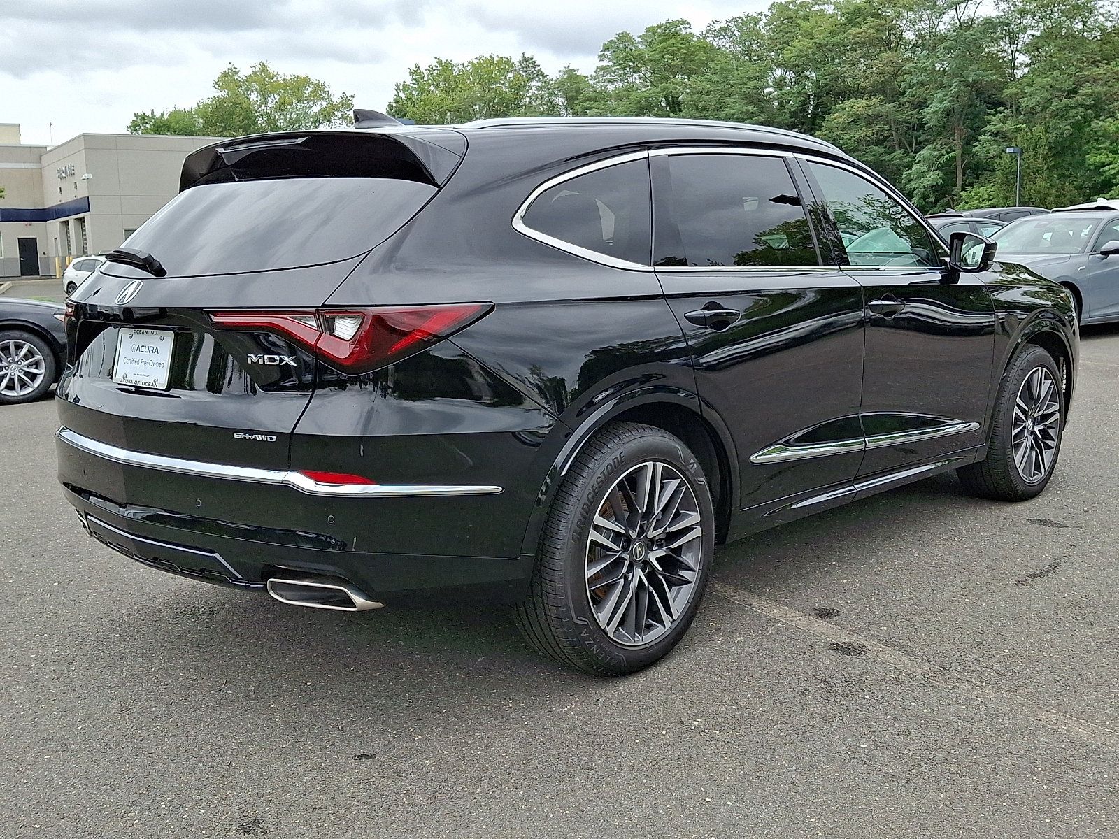 Certified 2025 Acura MDX w/ Advance Package AWD/4WD image 6