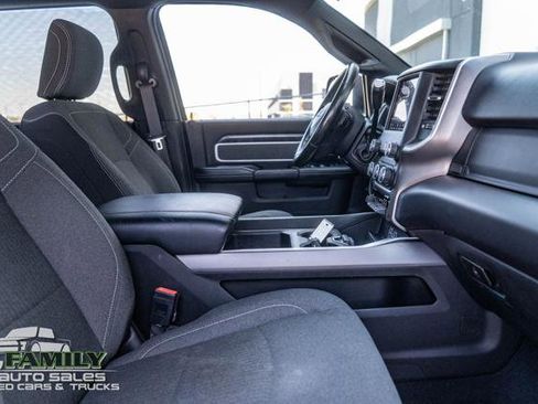 Used 2020 RAM 2500 Big Horn w/ Level 1 Equipment Group AWD/4WD image 26