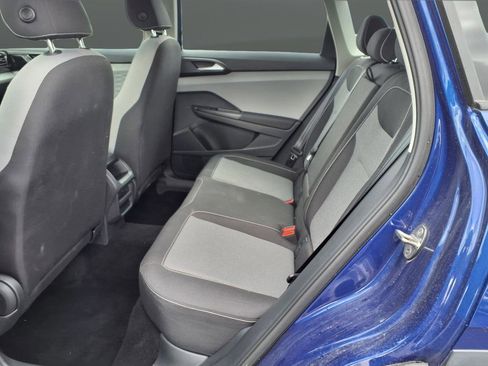 Used 2023 Volkswagen Taos S image 14