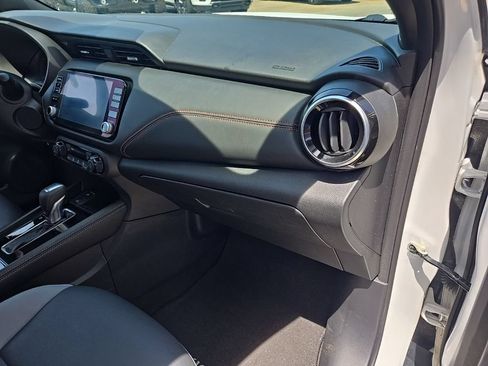 Used 2024 Nissan Kicks SR w/ SR Premium Package FWD image 64