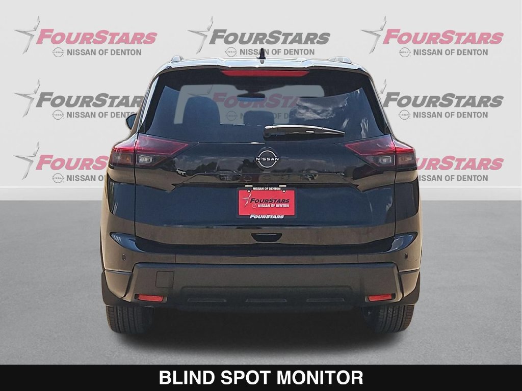 New 2026 Nissan Rogue Dark Armor FWD image 5