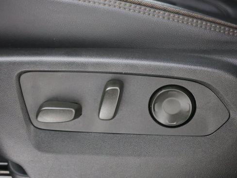 Used 2024 Chevrolet Tahoe High Country w/ Premium Package 2 image 28