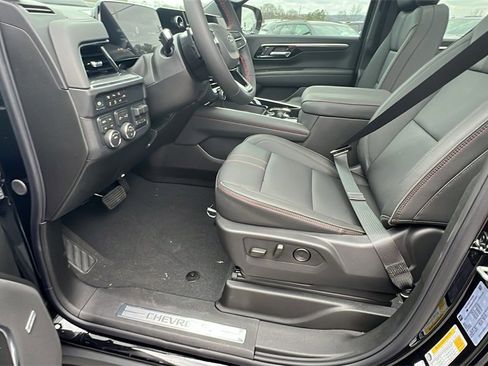 New 2026 Chevrolet Suburban RST w/ Comfort Package image 13