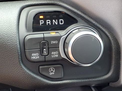 New 2026 RAM 1500 Express AWD/4WD image 5