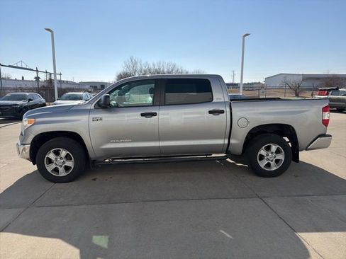 Used 2014 Toyota Tundra SR5 image 3