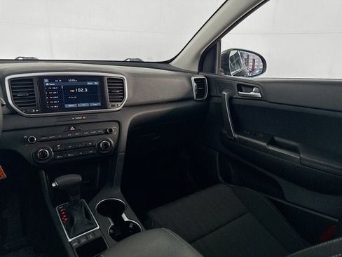 Used 2020 Kia Sportage LX AWD/4WD image 21