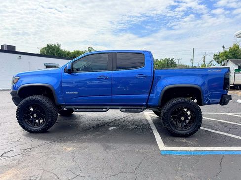 Used 2018 Chevrolet Colorado ZR2 w/ LPO, Premium Interior Package AWD/4WD image 4