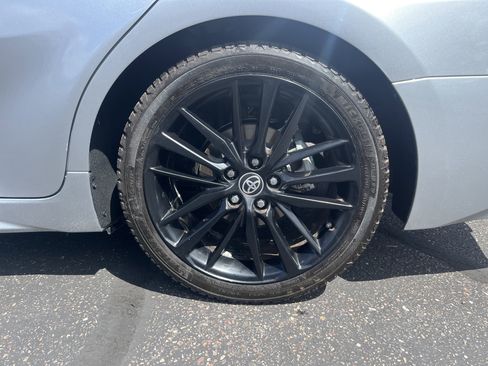 Used 2021 Toyota Camry XSE image 12