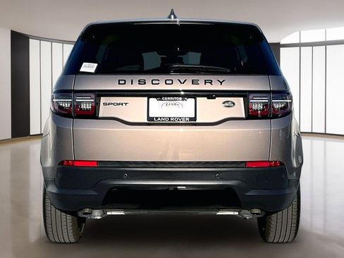 Used 2023 Land Rover Discovery Sport SE AWD/4WD image 5