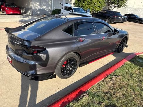 Used 2023 Acura TLX FWD image 5