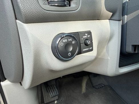 Used 2015 Buick Enclave Leather FWD image 14