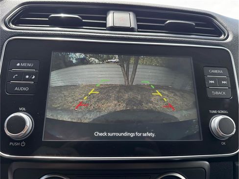 Used 2025 Nissan Leaf S FWD image 25
