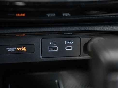 Used 2025 Honda CR-V Sport Touring image 25