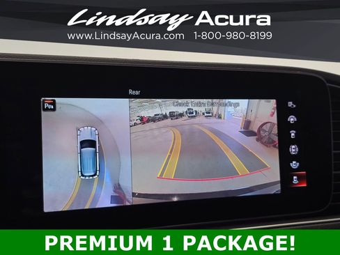 Used 2021 Mercedes-Benz GLE 450 4MATIC w/ Premium Package image 17