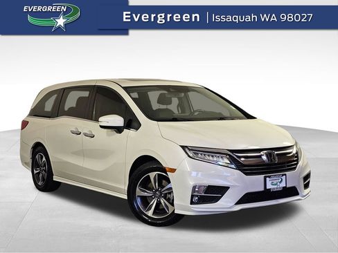 Used 2019 Honda Odyssey Touring image 1