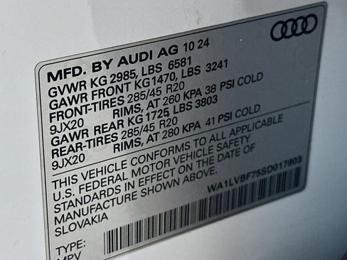 Used 2025 Audi Q7 3.0T Premium Plus AWD/4WD image 49