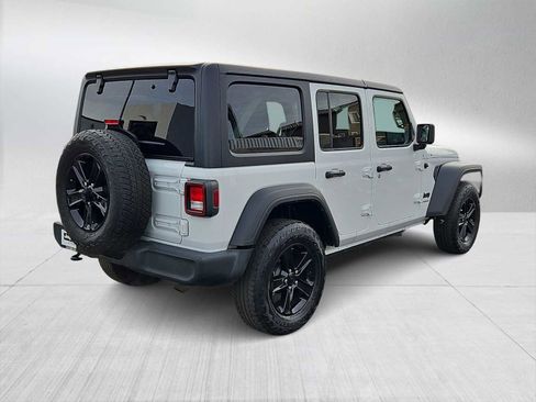 Used 2021 Jeep Wrangler Unlimited Sport image 8