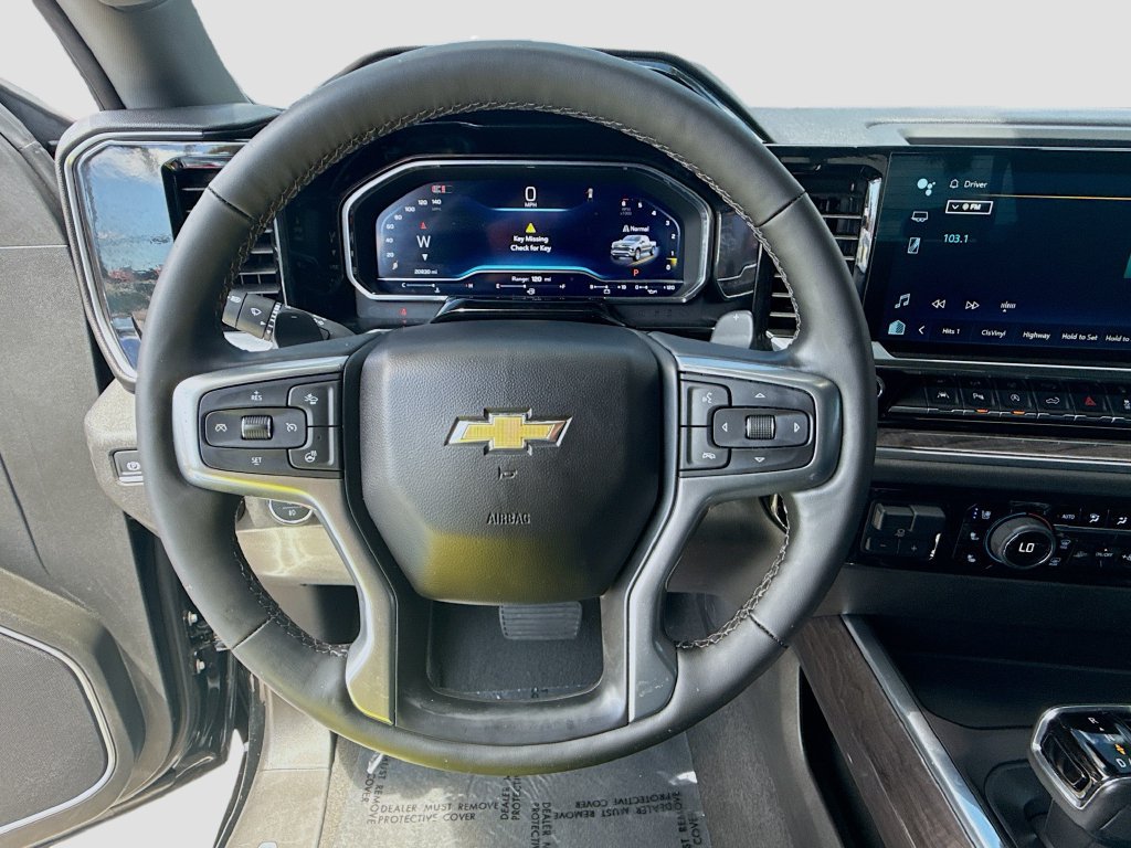 Used 2024 Chevrolet Silverado 1500 LTZ RWD image 10