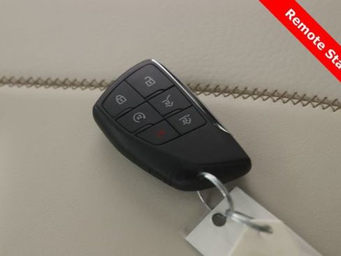 Used 2026 GMC Yukon Denali w/ Advanced Technology Package AWD/4WD image 3