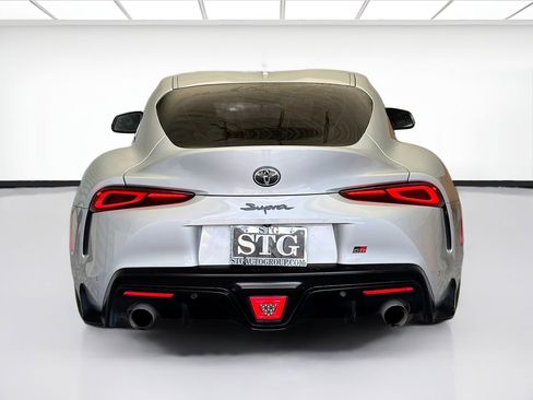 Used 2021 Toyota Supra Premium w/ Driver Assist Package image 5