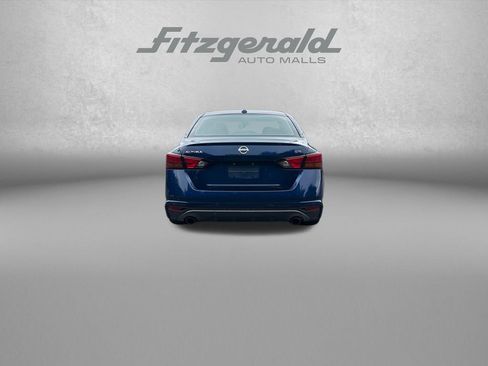Used 2021 Nissan Altima 2.5 SR FWD image 7