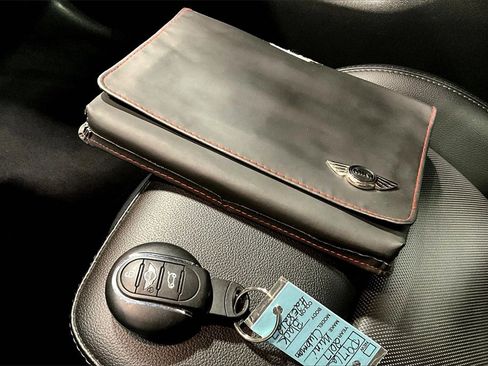 Used 2017 MINI Cooper Clubman S image 32