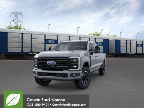 New 2026 Ford F250 Platinum image 3