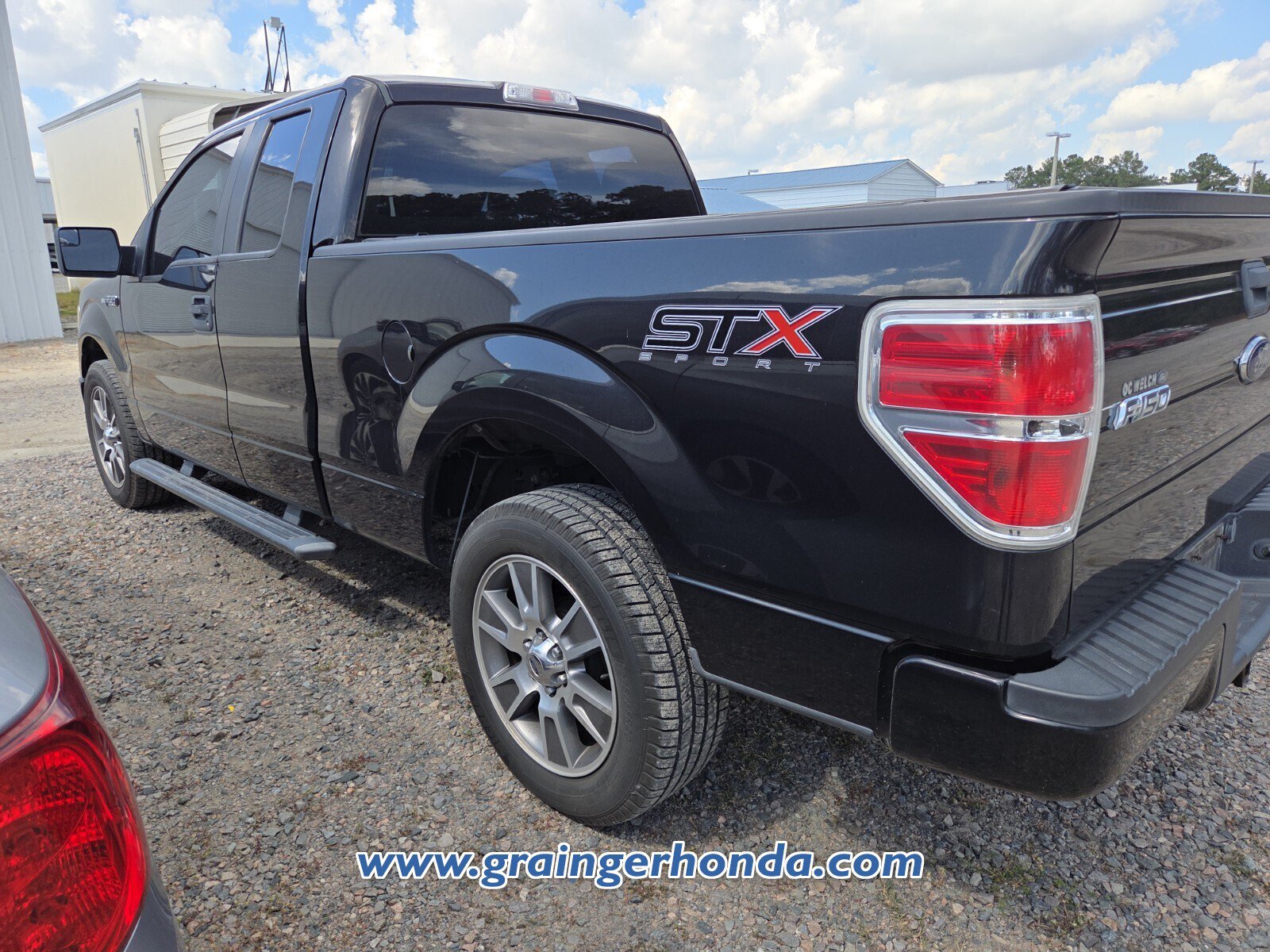 Used 2014 Ford F150 STX w/ Equipment Group 201A Mid RWD image 8