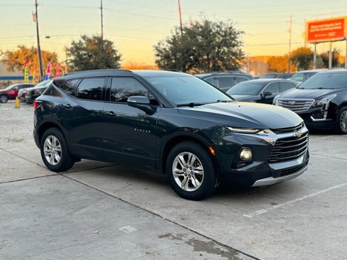 Used 2019 Chevrolet Blazer LT image 3
