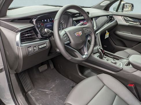 New 2025 Cadillac XT6 Premium Luxury w/ Technology Package image 11