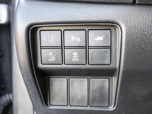 Used 2020 Honda CR-V Touring image 17