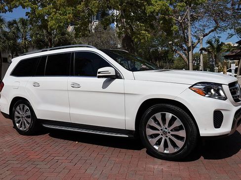 Used 2017 Mercedes-Benz GLS 450 GLS 450 4MATIC SUV image 1