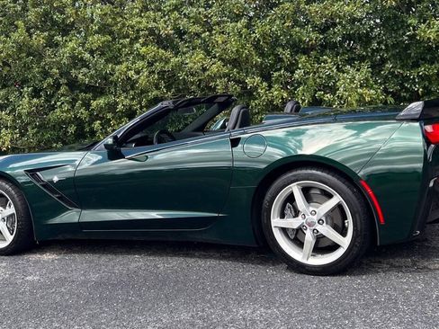Used 2014 Chevrolet Corvette Stingray Convertible RWD image 8