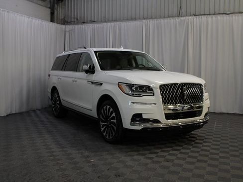 Certified 2022 Lincoln Navigator Black Label image 26