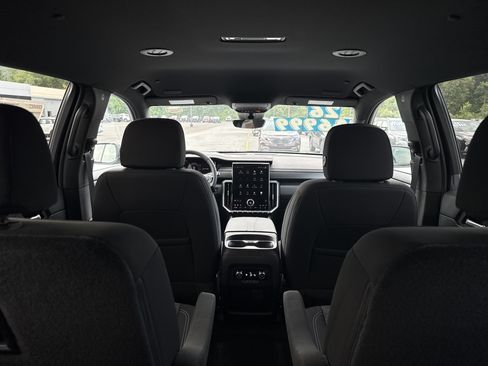 New 2026 GMC Acadia Elevation AWD/4WD image 29