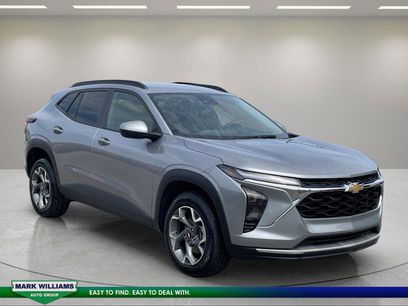 Used 2024 Chevrolet Trax LT w/ Driver Confidence Package