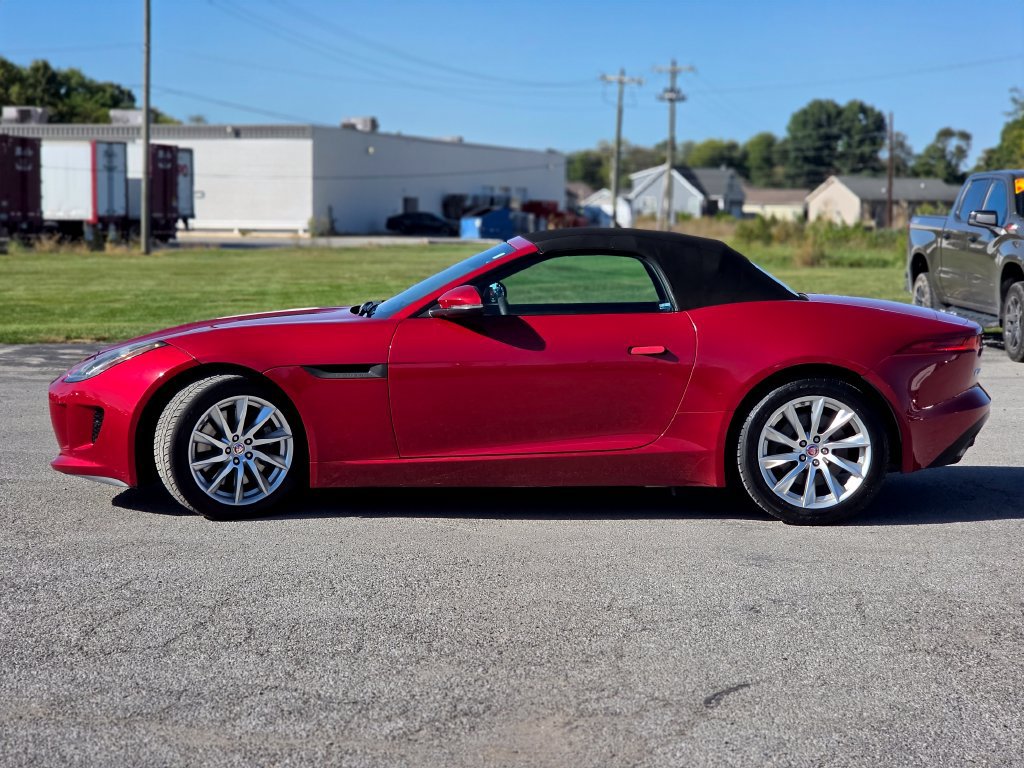 Used 2015 Jaguar F-TYPE Convertible RWD image 4