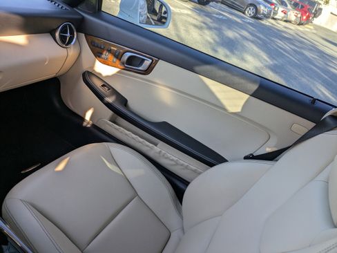 Certified 2016 Mercedes-Benz SLK 300 SLK 300 image 18